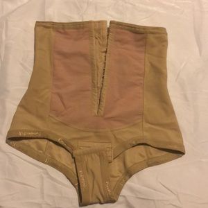 Bellefit postpartum corset size small